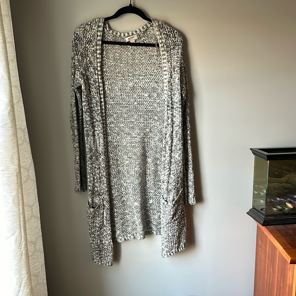 Lightweight transitional cardigan